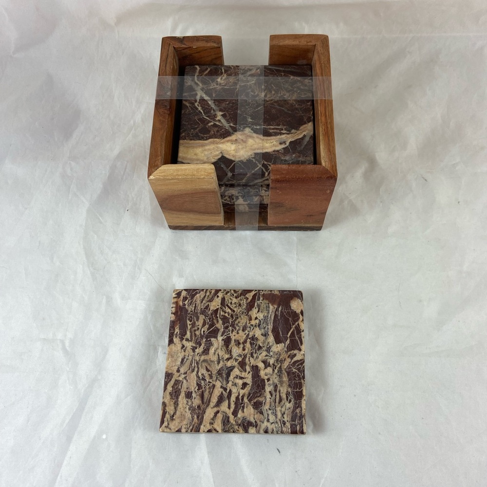 Thirstystone Set Of 4 Cherry Marble Coasters With Wood Holder 4x4 Square NEW